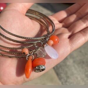 Vintage Y2K Macy’s Charm Bangle Set